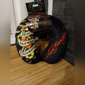 Ed Hardy NWT Travel Pillow